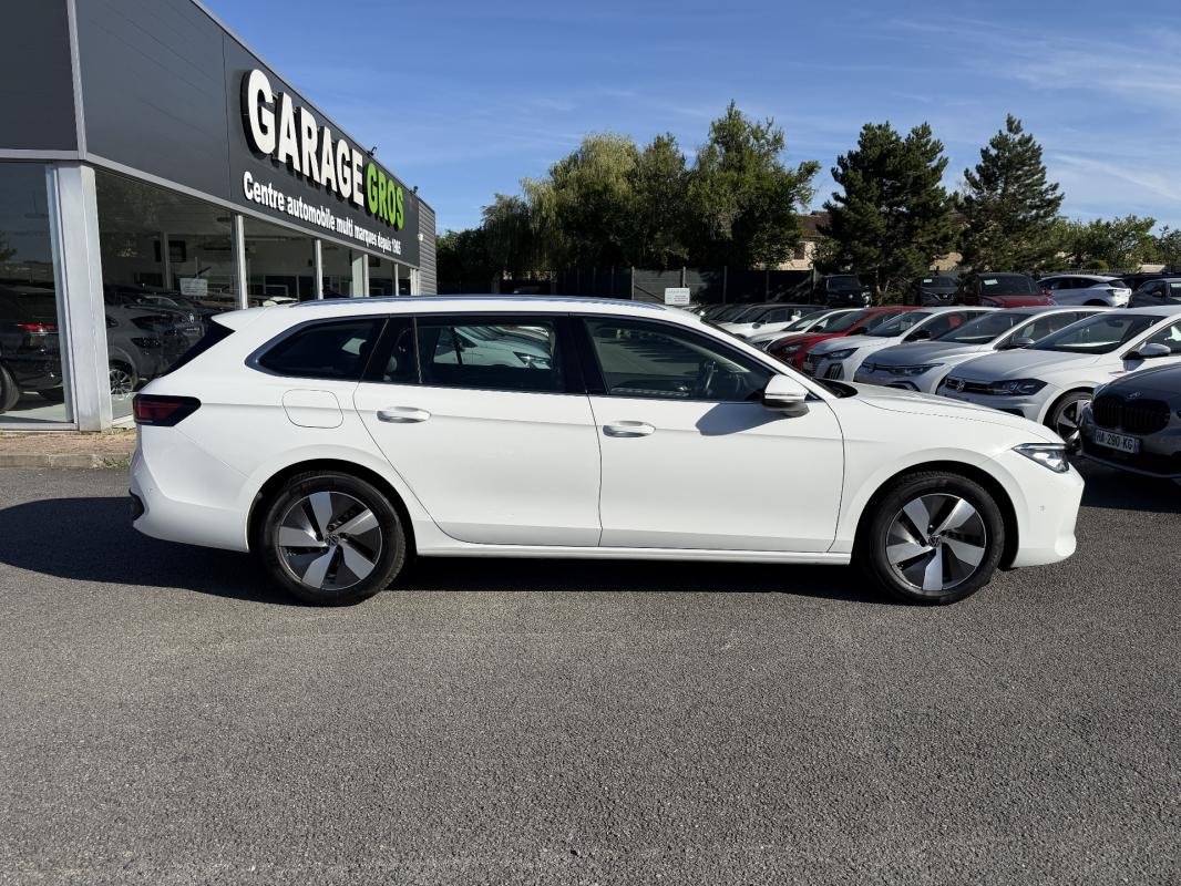 Volkswagen Passat - Photo 4