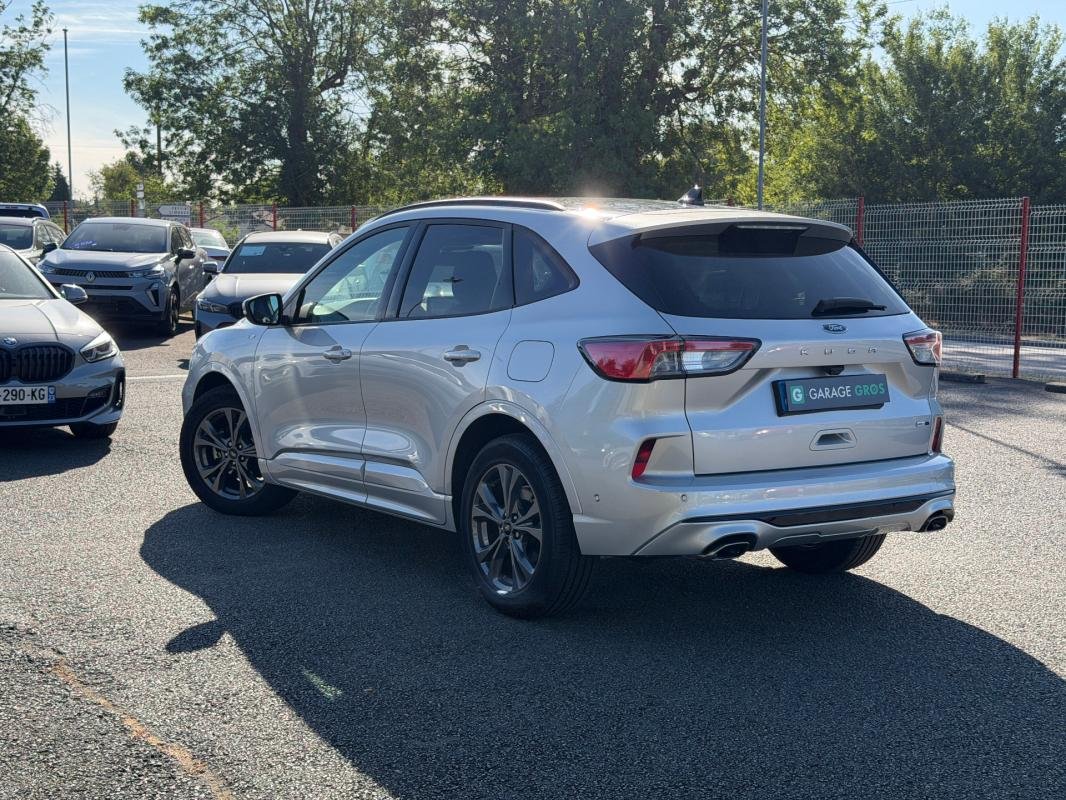 Ford Kuga - Photo 2