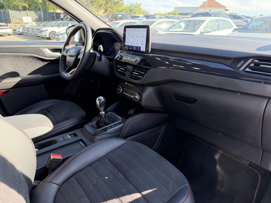 Ford Kuga - Photo 21