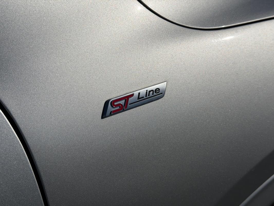 Ford Kuga - Photo 22