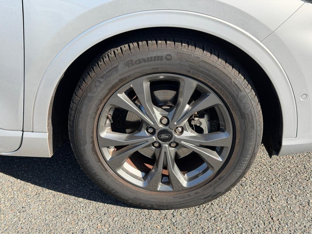 Ford Kuga - Photo 23