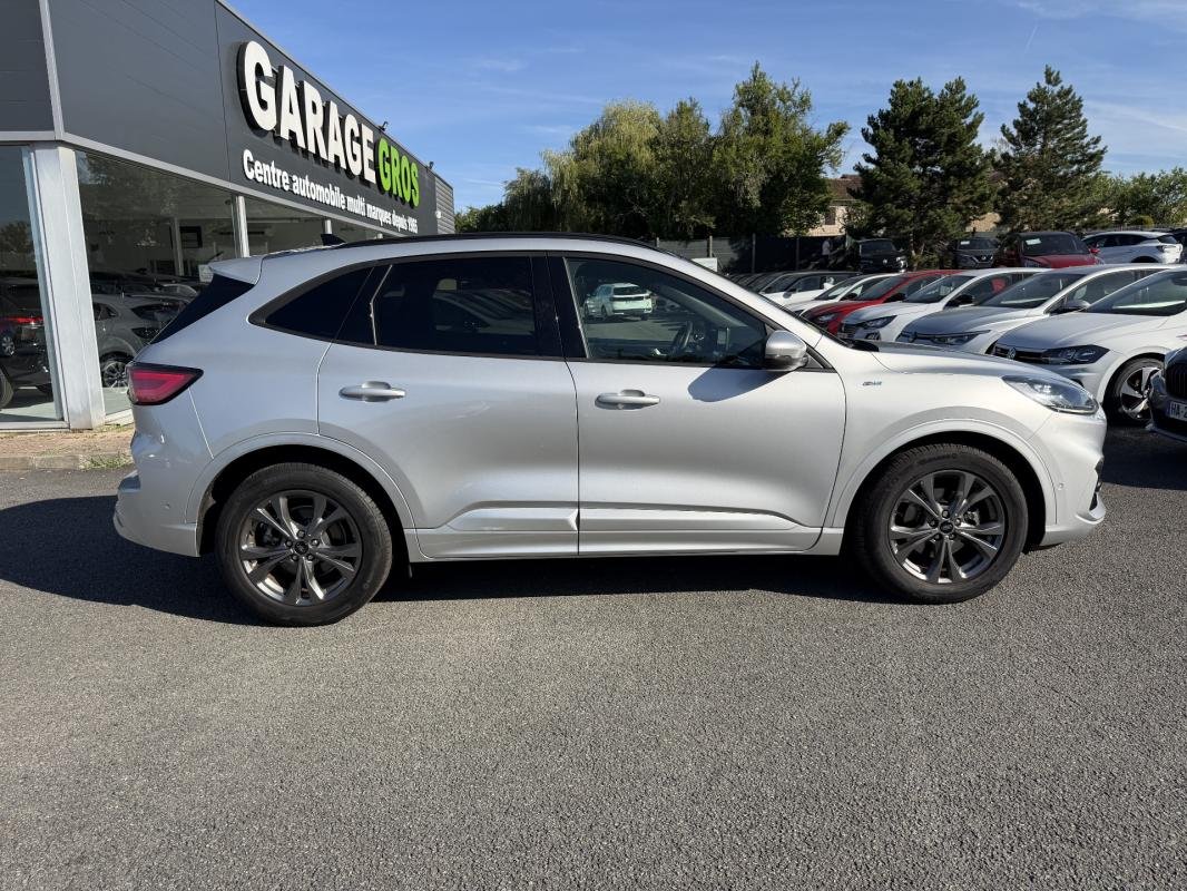 Ford Kuga - Photo 4