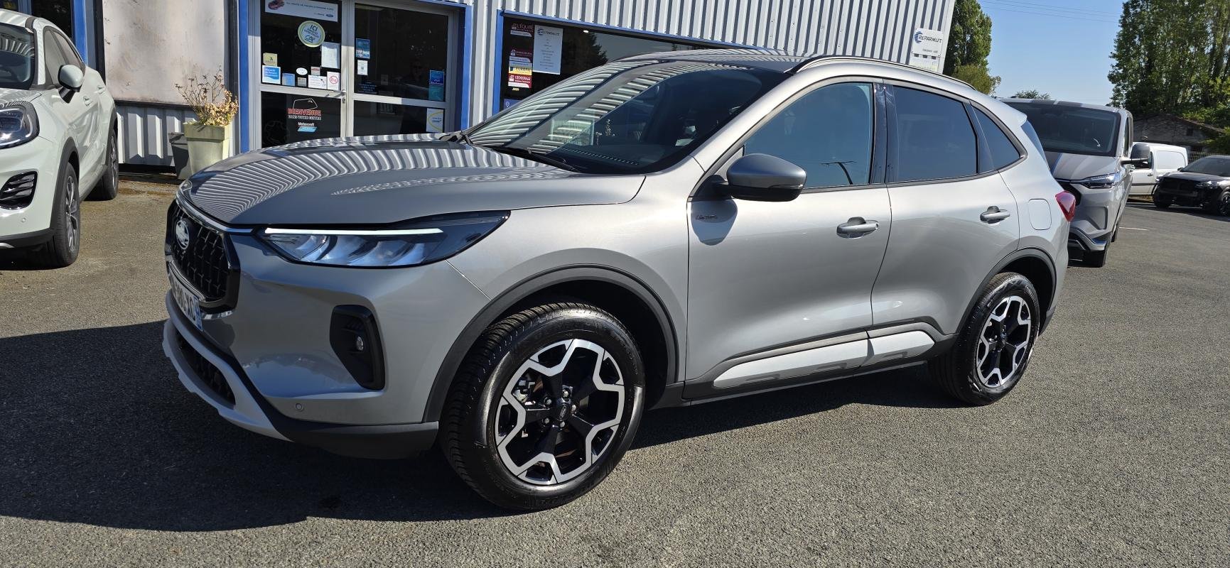 Ford Kuga - Photo 1