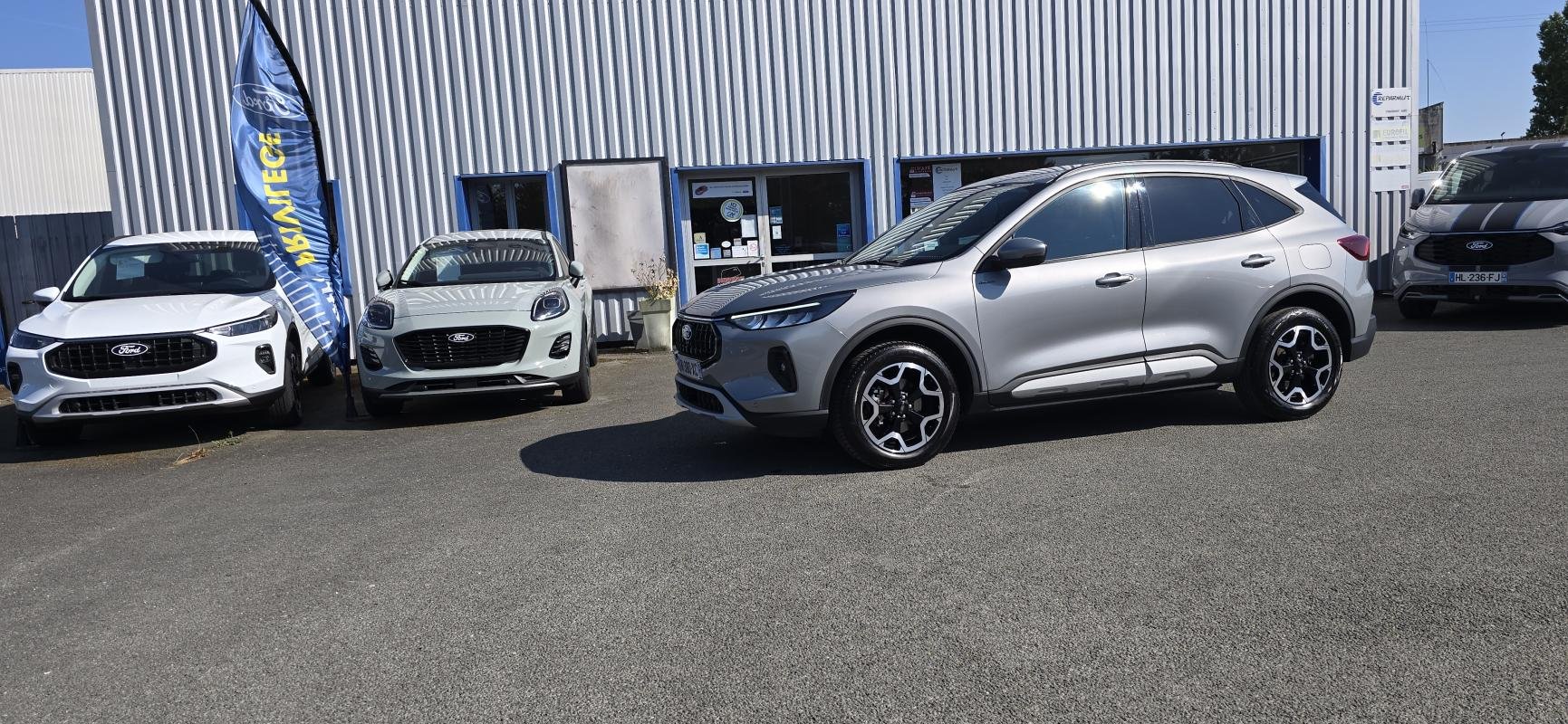Ford Kuga - Photo 28