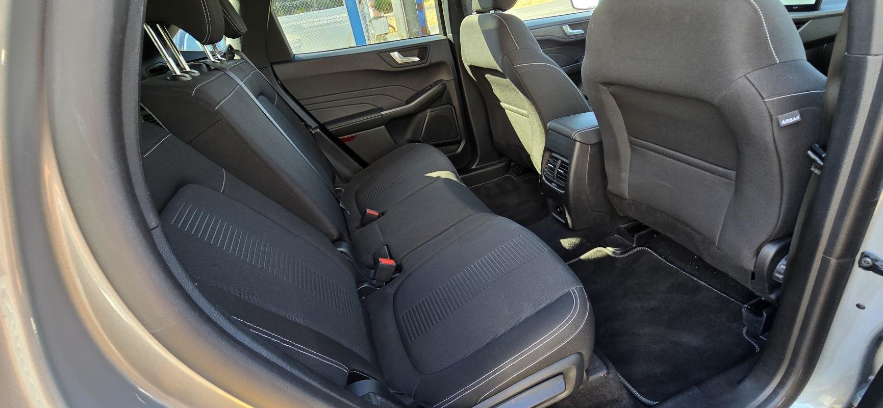 Ford Kuga - Photo 8