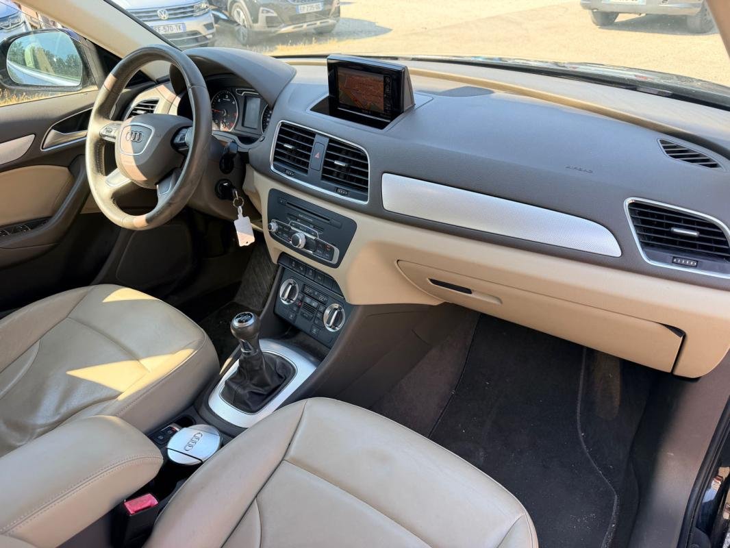 Audi Q3 - Photo 8