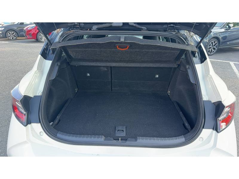Toyota Corolla - Photo 14