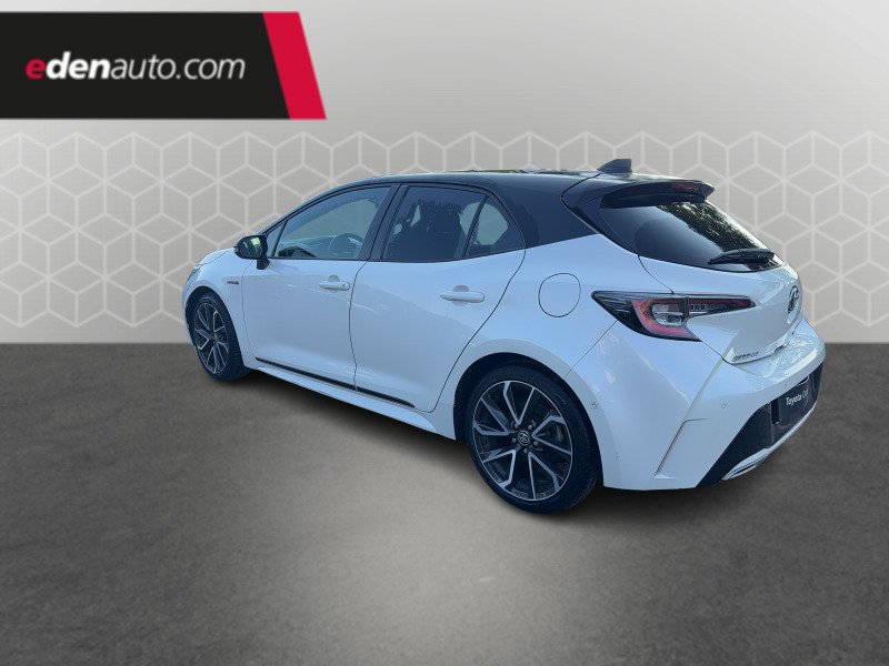 Toyota Corolla - Photo 3