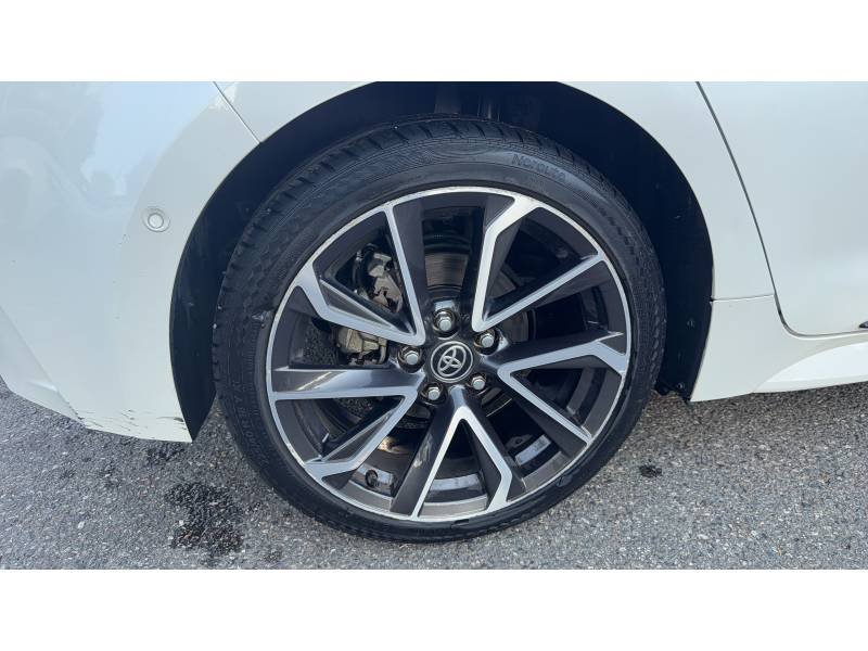 Toyota Corolla - Photo 9