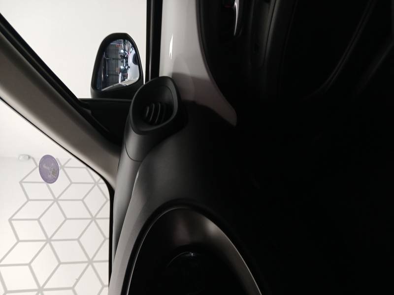 Toyota aygo x - Photo 24