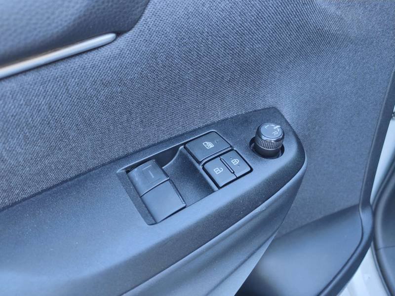 Toyota Yaris - Photo 13