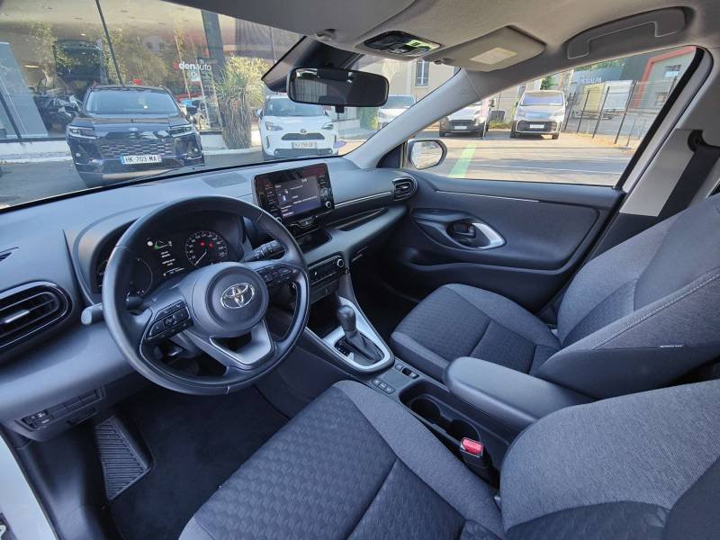 Toyota Yaris - Photo 16