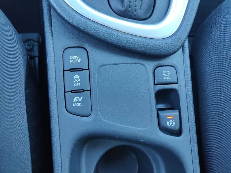 Toyota Yaris - Photo 28