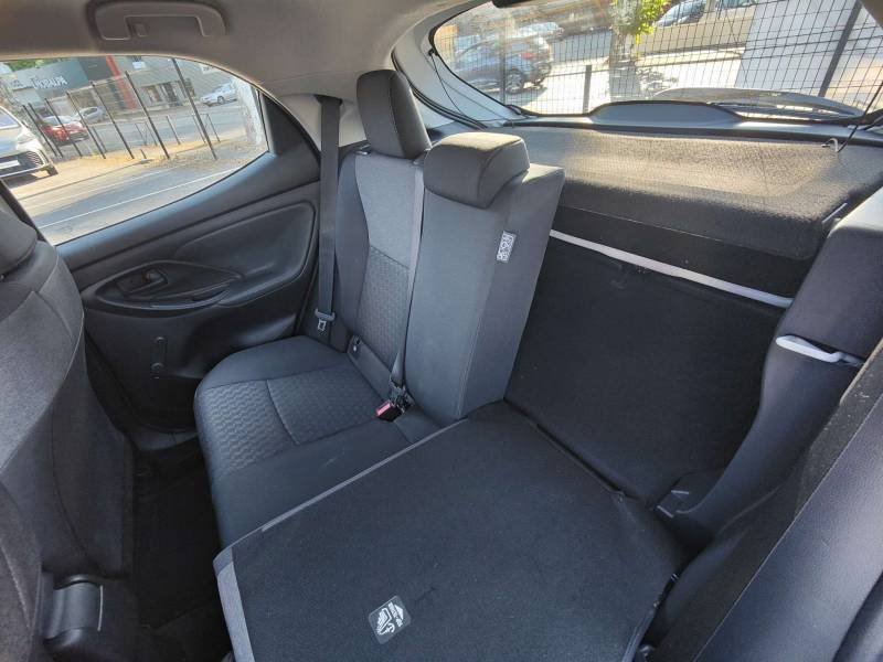 Toyota Yaris - Photo 33