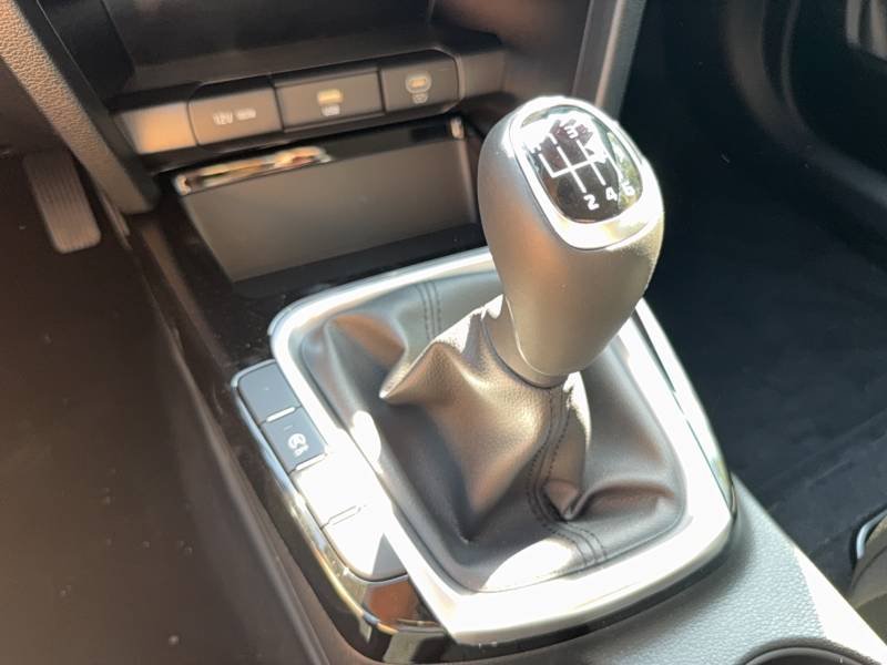 Kia CEED - Photo 26