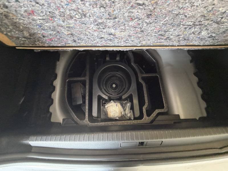 Peugeot 208 - Photo 15