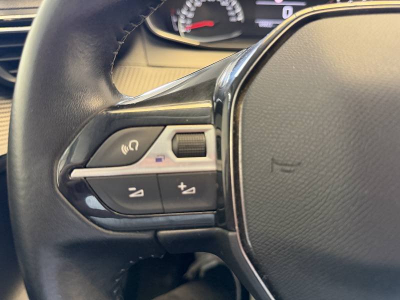 Peugeot 208 - Photo 22