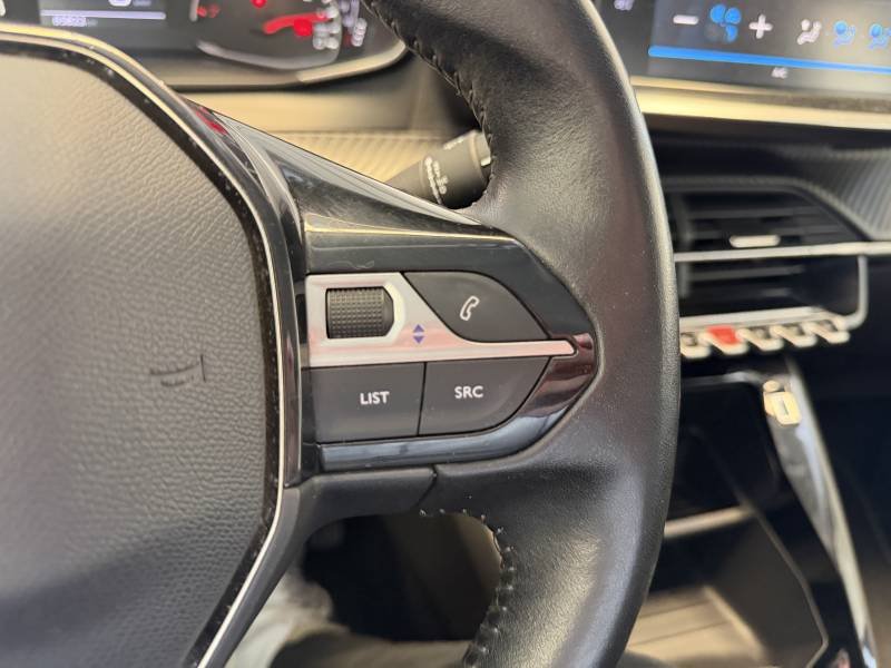 Peugeot 208 - Photo 23