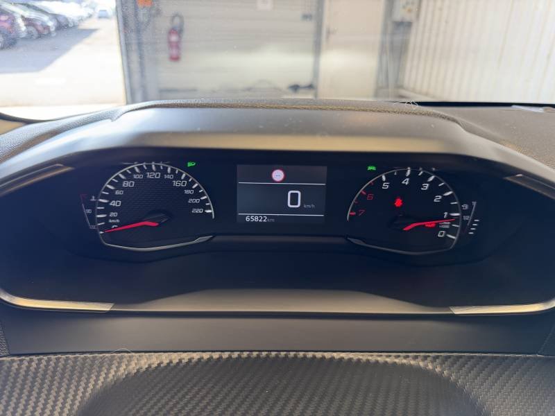 Peugeot 208 - Photo 25