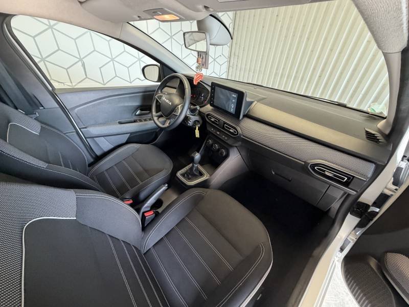Dacia Sandero - Photo 27