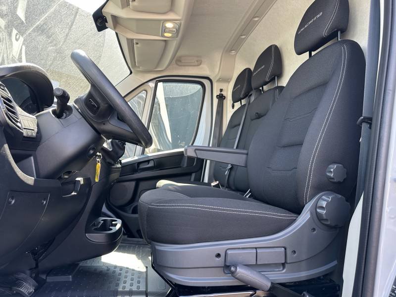 Fiat Ducato - Photo 17