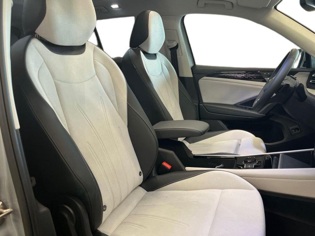 Volkswagen Tiguan - Photo 13