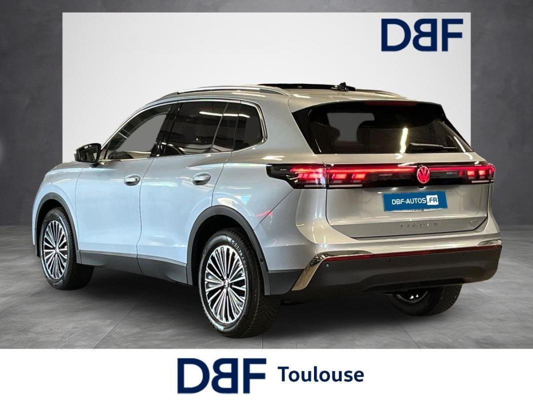 Volkswagen Tiguan - Photo 3