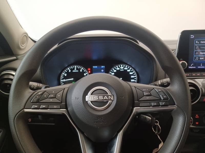 Nissan Juke - Photo 21