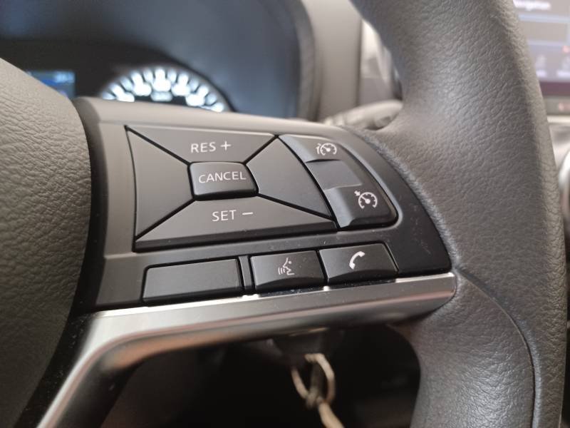 Nissan Juke - Photo 23