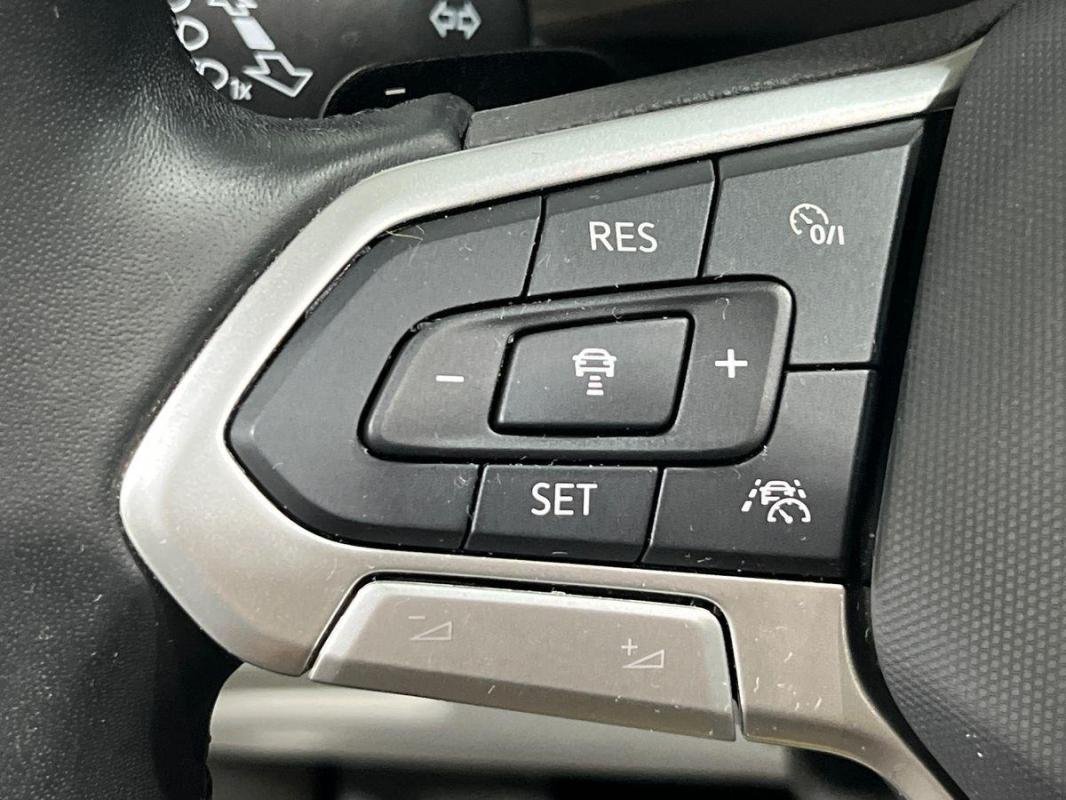 Volkswagen Tiguan - Photo 21