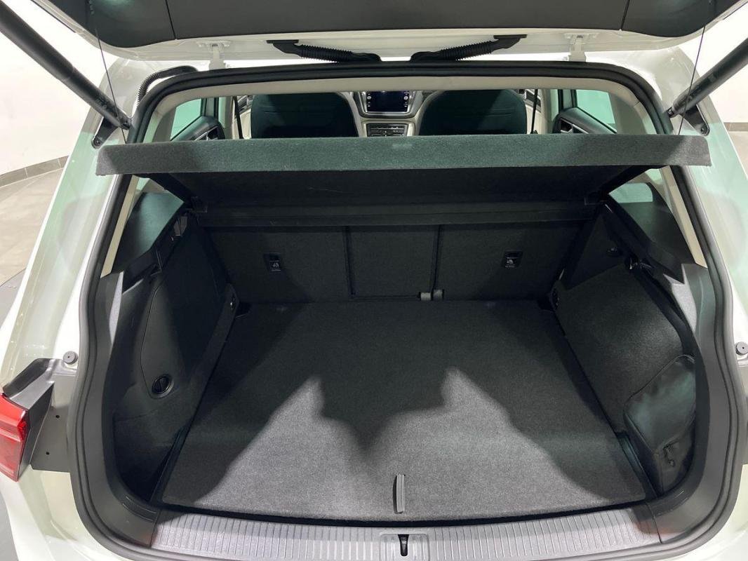 Volkswagen Tiguan - Photo 31