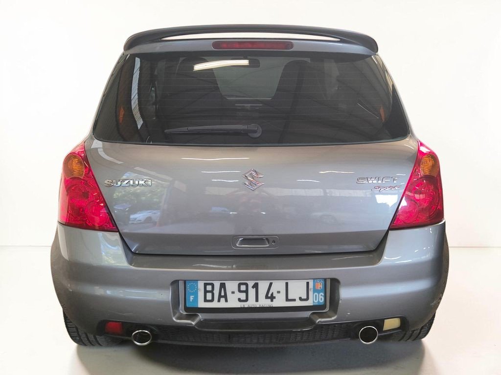 Suzuki Swift - Photo 5