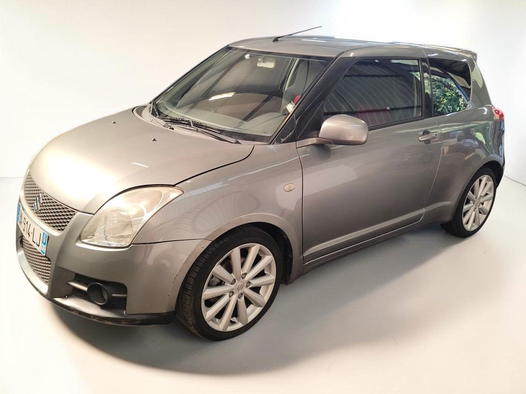 Suzuki Swift - Photo 6