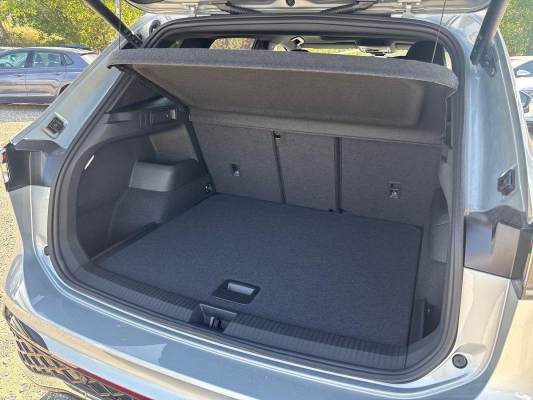 Volkswagen Tiguan - Photo 32