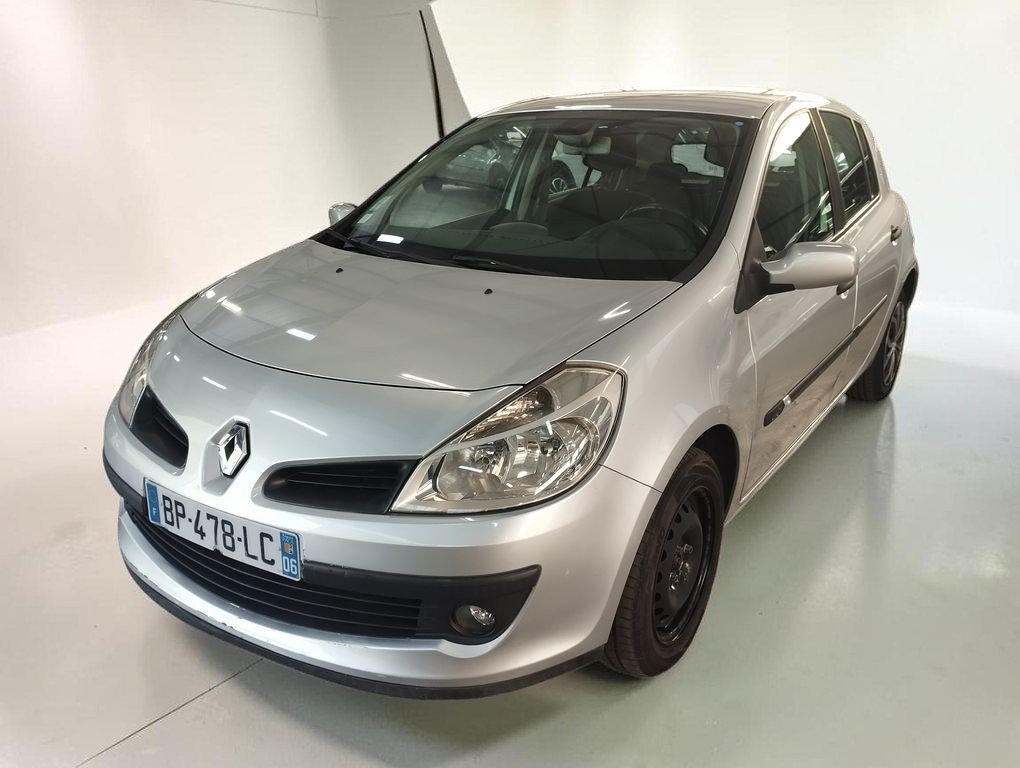 Renault Clio - Photo 1