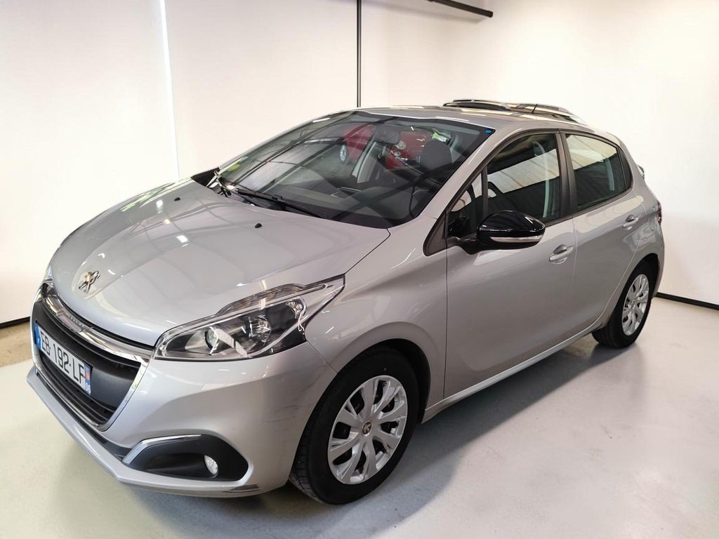 Peugeot 208 - Photo 6