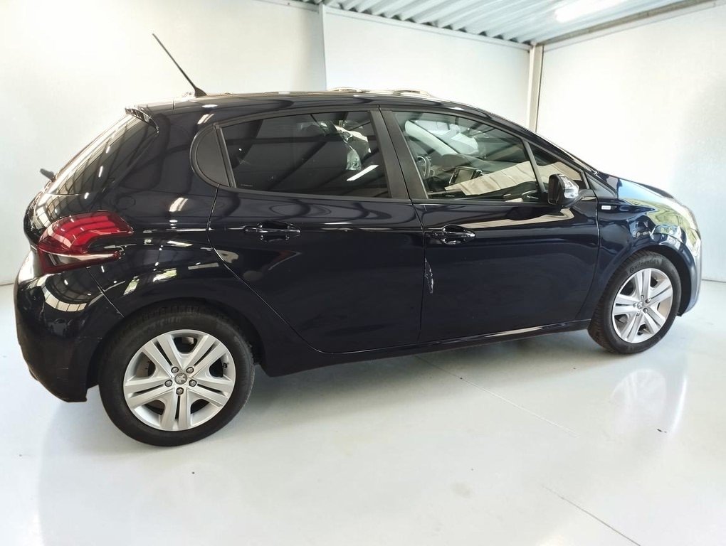 Peugeot 208 - Photo 7