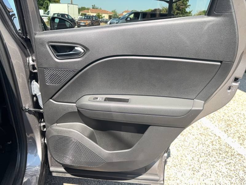 Renault Captur - Photo 37