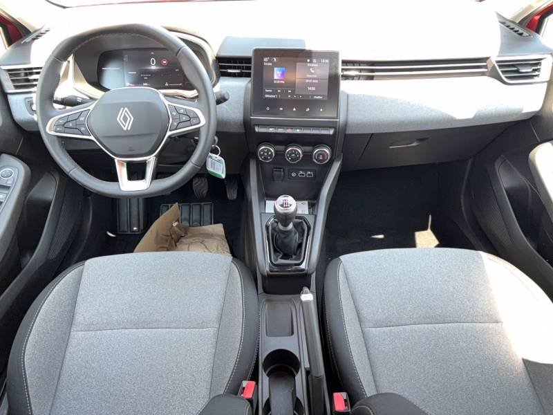 Renault Clio - Photo 16
