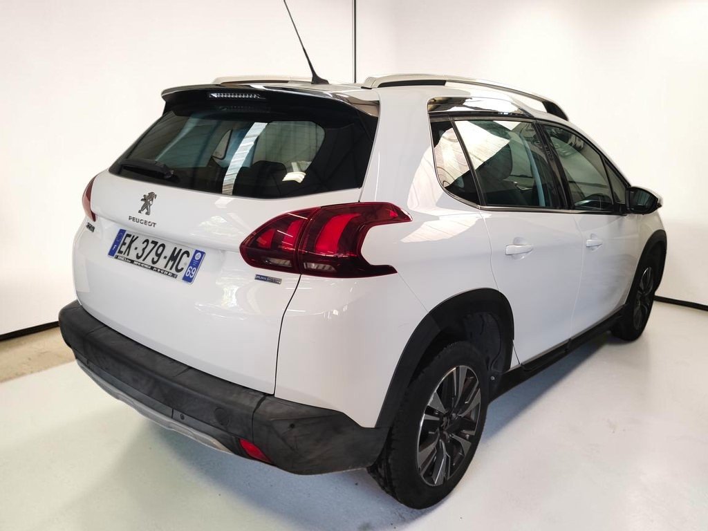 Peugeot 2008 - Photo 2