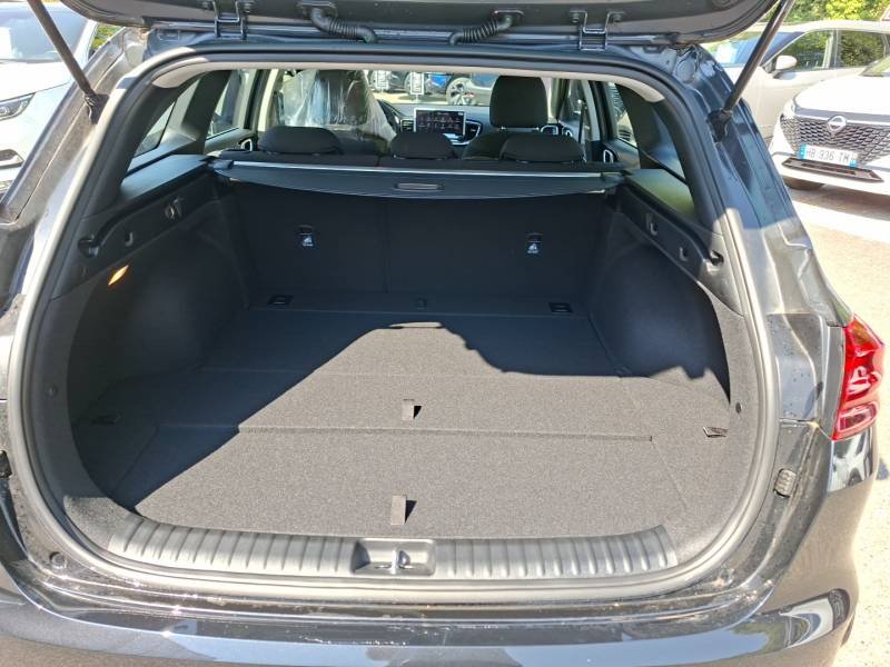 Kia CEED - Photo 17