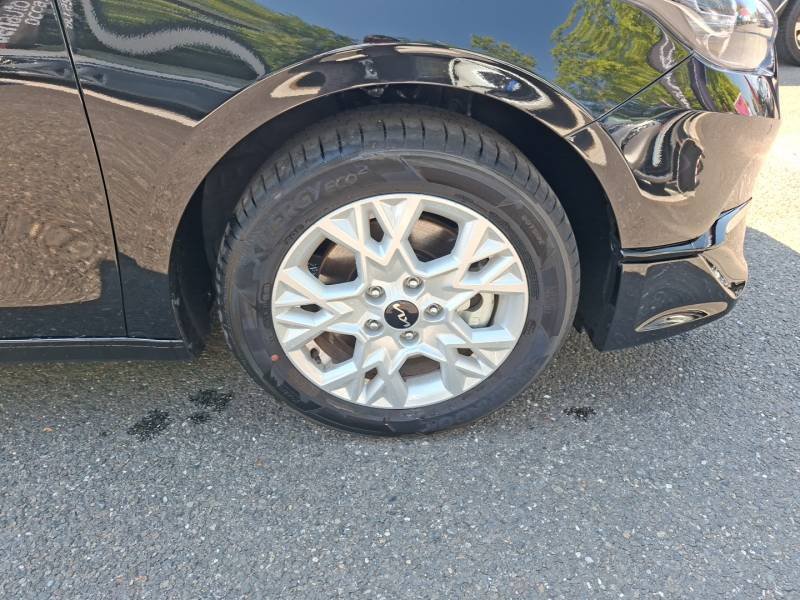 Kia CEED - Photo 21