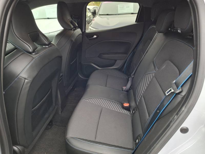 Renault Clio - Photo 25