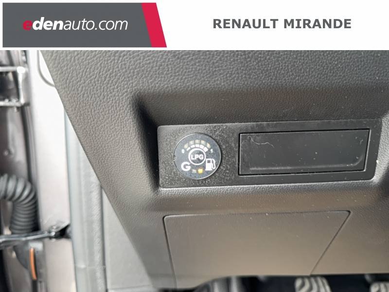 Renault Captur - Photo 24
