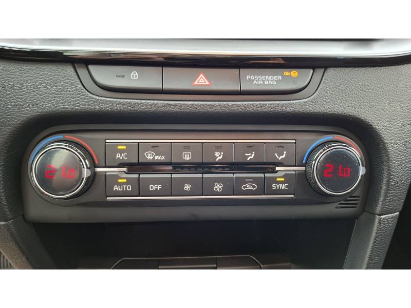 Kia CEED - Photo 19