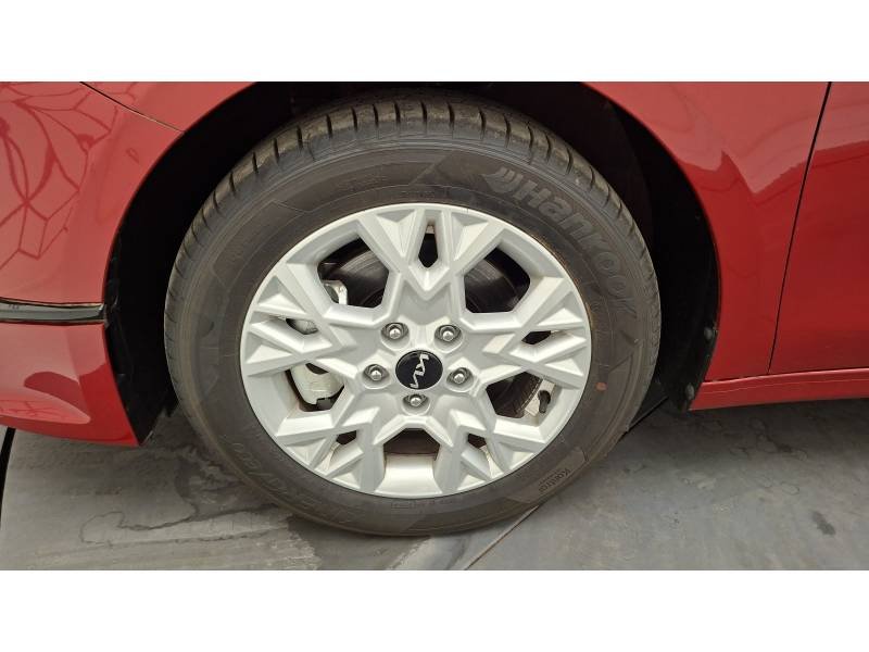 Kia CEED - Photo 38