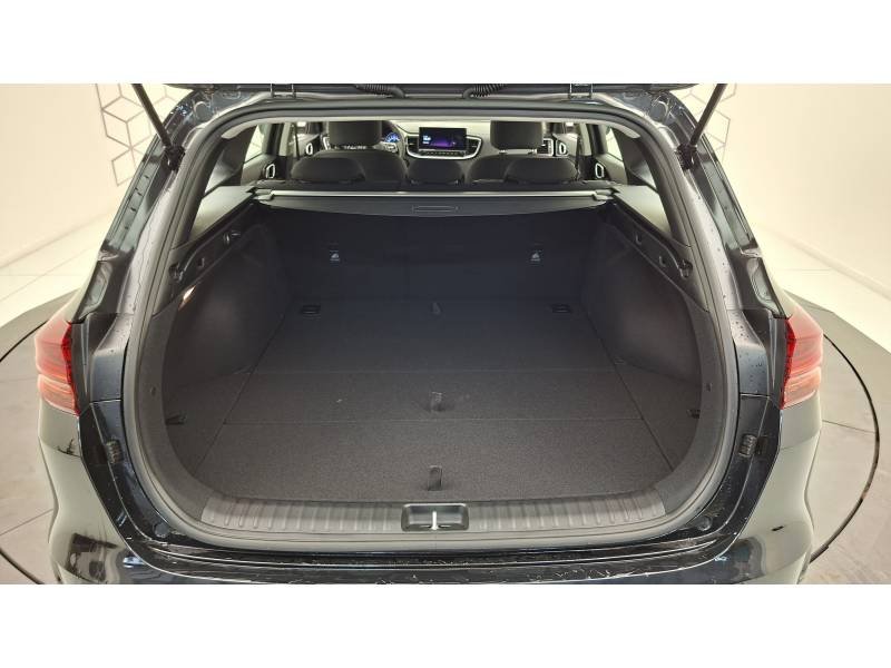 Kia CEED - Photo 17