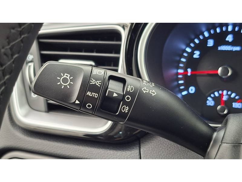 Kia CEED - Photo 21