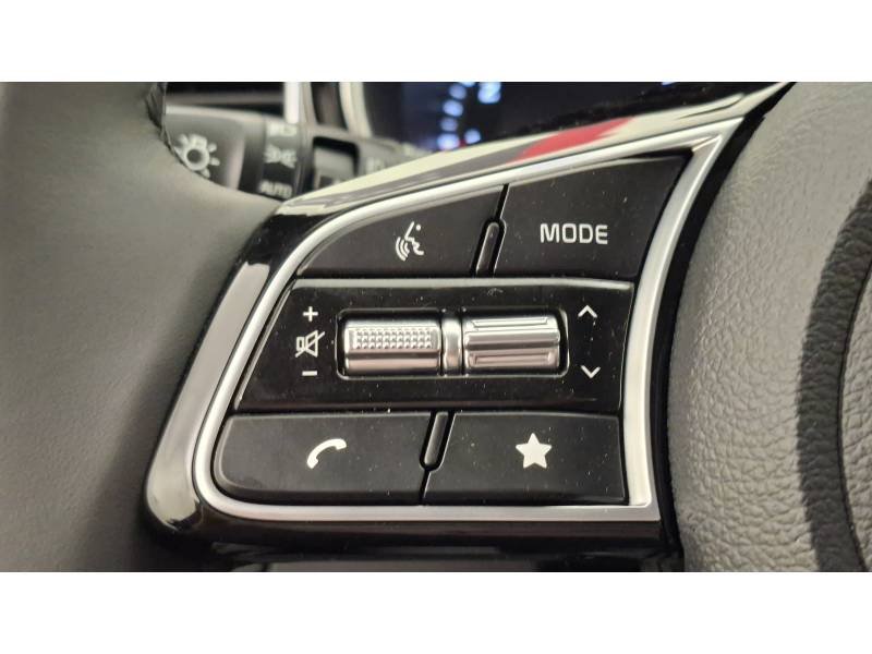 Kia CEED - Photo 24