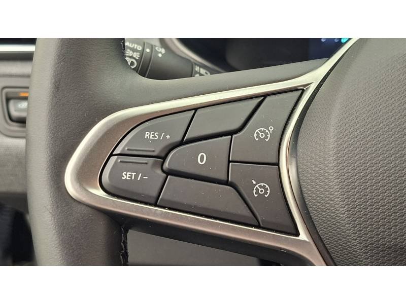 Renault Clio - Photo 25